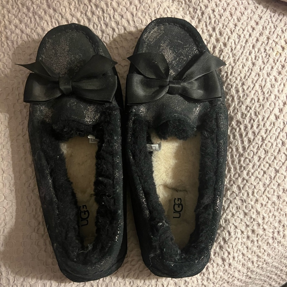 Ugg Ansley bow glimmer